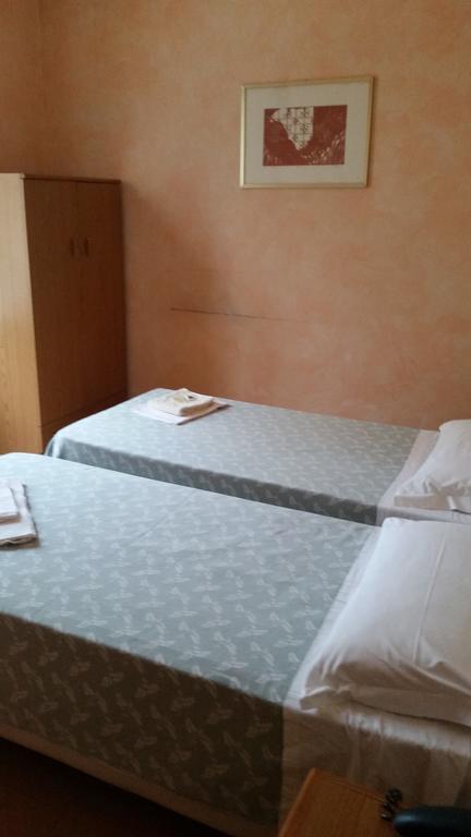 Albergo Margherita Chianciano Terme Eksteriør billede